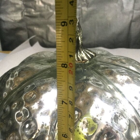 Mercury Silver Crackle Blown Glass LED Light up Pumpkin Halloween  10X9 - Picture 5 of 7